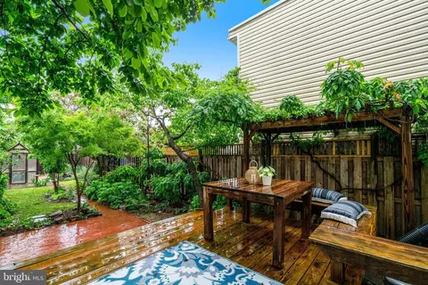 1426 C St SE, Washington, DC 20003 photo 24
