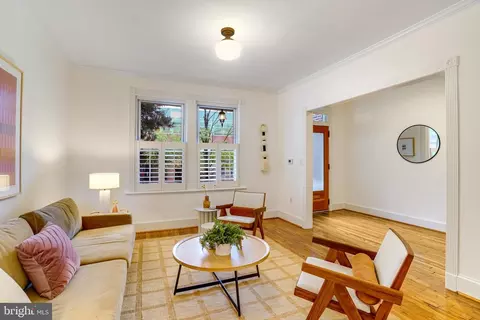 1426 C St SE, Washington, DC 20003 photo 8