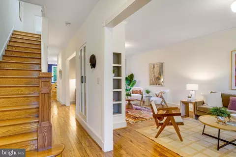 1426 C St SE, Washington, DC 20003 photo 4