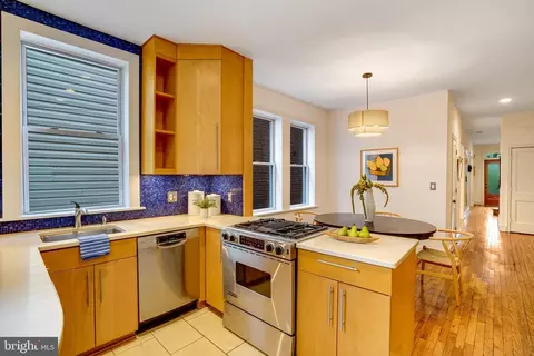 1426 C St SE, Washington, DC 20003 photo 20