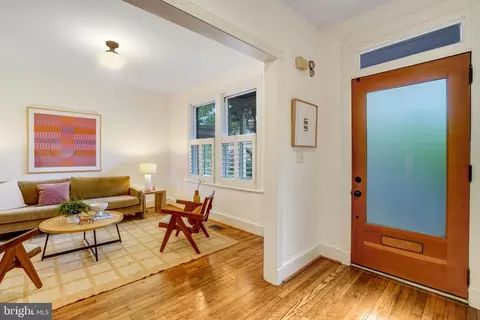 1426 C St SE, Washington, DC 20003 photo 5
