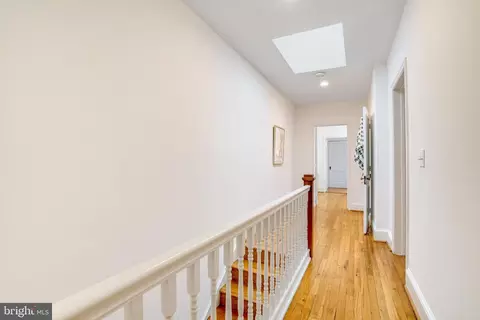 1426 C St SE, Washington, DC 20003 photo 32