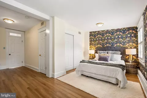 2210 38th St NW, Washington, DC 20007 photo 17