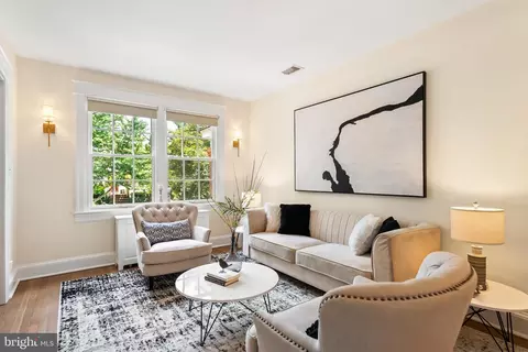 2210 38th St NW, Washington, DC 20007 photo 6