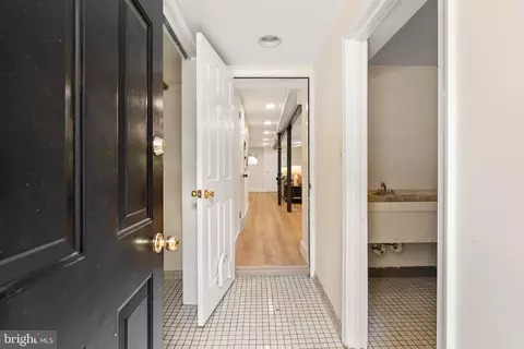 2210 38th St NW, Washington, DC 20007 photo 30