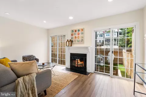 2210 38th St NW, Washington, DC 20007 photo 11