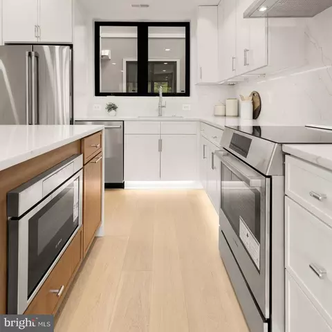 Kitchen - 505 L St NE #A, Washington, DC 20002 photo 3 of 10