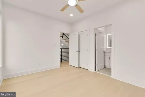 503 L St NE #B, Washington, DC 20002 photo 36