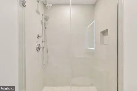 503 L St NE #B, Washington, DC 20002 photo 56
