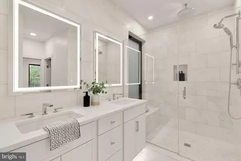 503 L St NE #B, Washington, DC 20002 photo 28