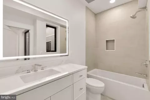 503 L St NE #B, Washington, DC 20002 photo 41