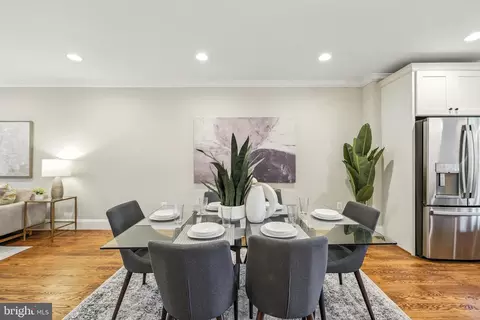 Dining - 304 12th St NE, Washington, DC 20002 photo 5 of 8