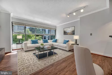 777 7th St NW #821, Washington, DC 20001
