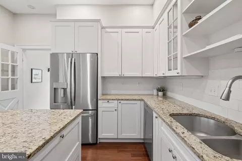 216 S Street St NE, Washington, DC 20002 photo 14