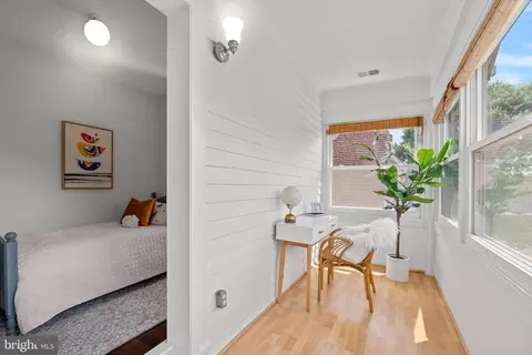 216 S Street St NE, Washington, DC 20002 photo 29