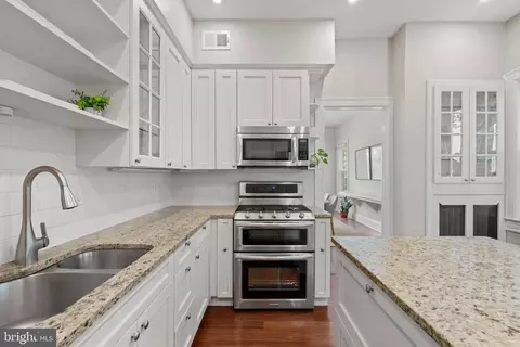 216 S Street St NE, Washington, DC 20002 photo 16