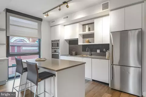 1300 4th St SE #214, Washington, DC 20003 photo 6