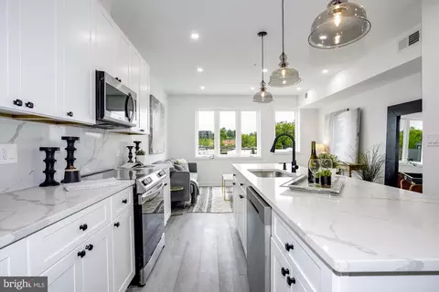 1732 Montello Ave NE #6, Washington, DC 20002 photo 4