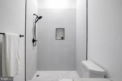 1732 Montello Ave NE #6, Washington, DC 20002 photo 13