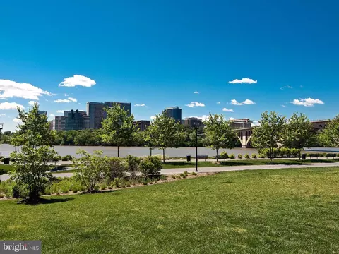 View/Area - 1072 30th St NW, Washington, DC 20007 photo 1 of 1