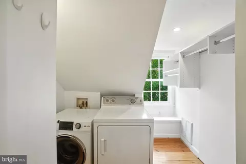 Other - 1072 30th St NW, Washington, DC 20007 photo 2 of 8