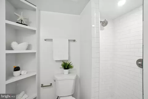 Bath - 1072 30th St NW, Washington, DC 20007 photo 4 of 4