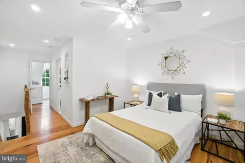 Bedroom - 1072 30th St NW, Washington, DC 20007 photo 3 of 6