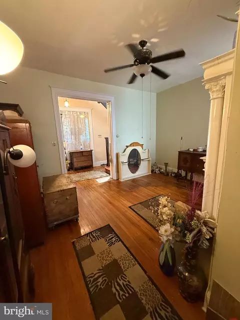 Entry Way - 1121 8th St NE, Washington, DC 20002 photo 10 of 11