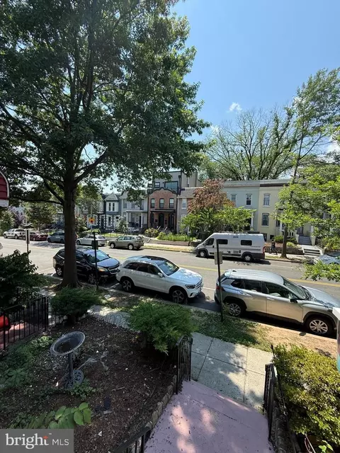 Exterior - 1121 8th St NE, Washington, DC 20002 photo 6 of 8