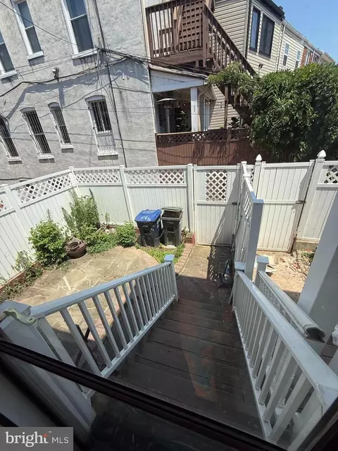 Exterior - 1121 8th St NE, Washington, DC 20002 photo 7 of 8