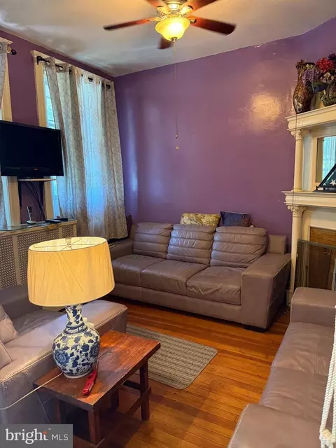 Living - 1121 8th St NE, Washington, DC 20002 photo 1 of 3