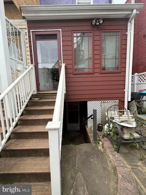 Exterior - 1121 8th St NE, Washington, DC 20002 photo 2 of 8