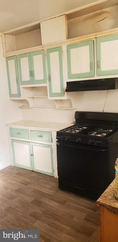 1831 L St NE, Washington, DC 20002 photo 12