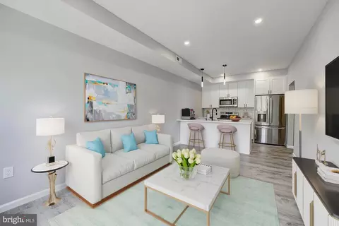 832 19th St NE #B, Washington, DC 20002 photo 1