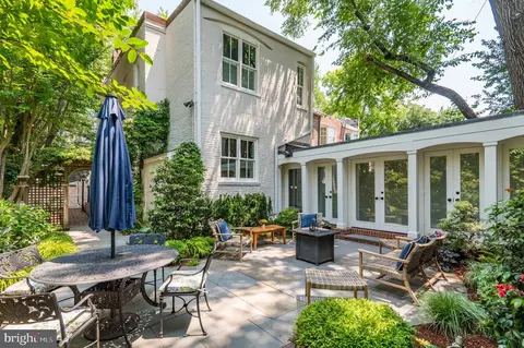 1236 Potomac St NW, Washington, DC 20007 photo 10