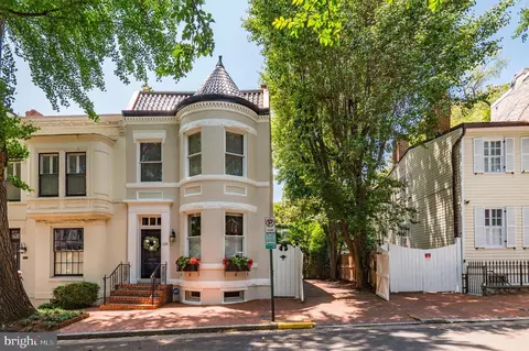 1236 Potomac St NW, Washington, DC 20007