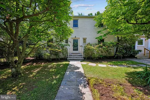 3538 Yuma St NW, Washington, DC 20008