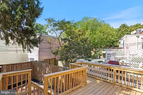 Exterior - 337 11th St SE, Washington, DC 20003 photo 1 of 5