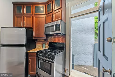 403 Kentucky Ave SE, Washington, DC 20003 photo 18