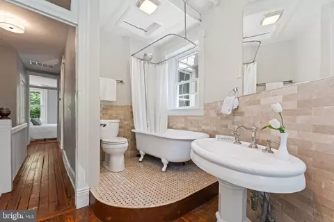 403 Kentucky Ave SE, Washington, DC 20003 photo 27