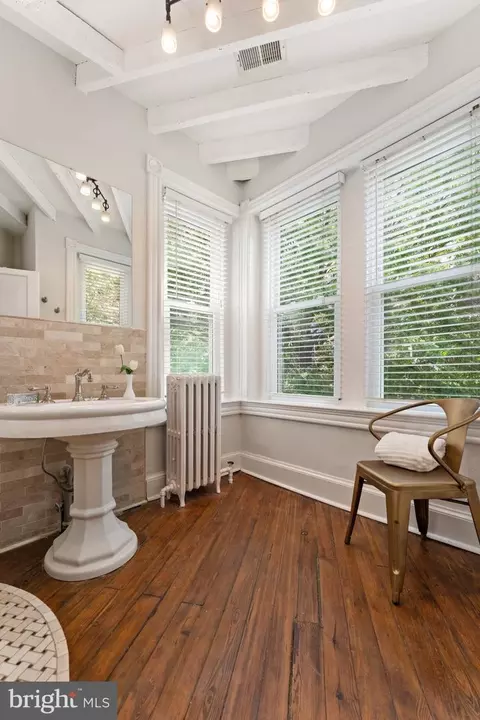 403 Kentucky Ave SE, Washington, DC 20003 photo 25