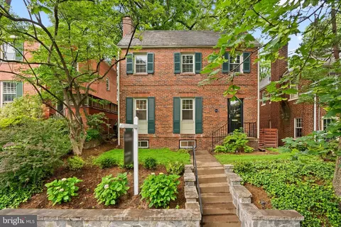 3713 Jenifer St NW, Washington, DC 20015