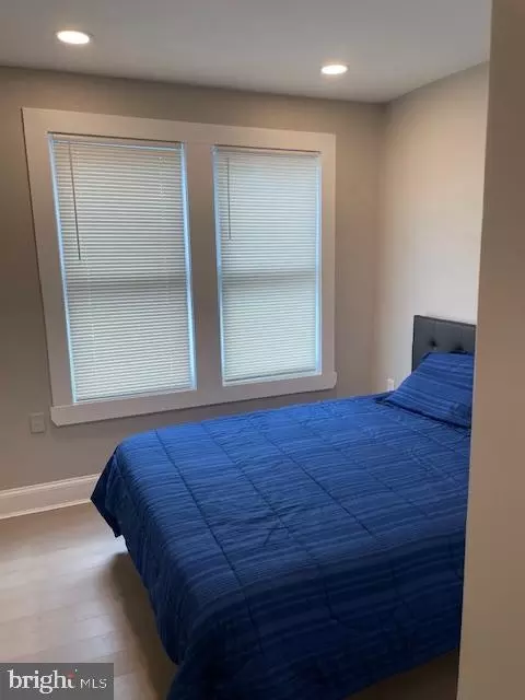 Bedroom - 906 I St SE #2, Washington, DC 20003 photo 3 of 4