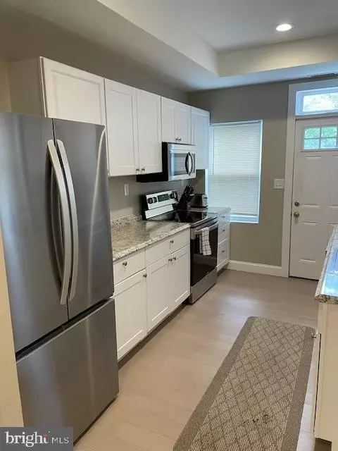 Kitchen - 906 I St SE #2, Washington, DC 20003 photo 1 of 1