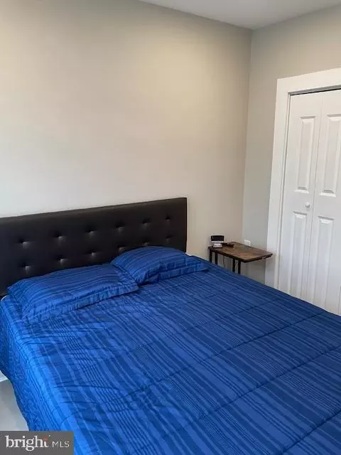 Bedroom - 906 I St SE #2, Washington, DC 20003 photo 2 of 4