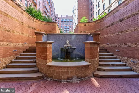 Exterior - 616 E Street St NW #1114, Washington, DC 20004 photo 1 of 5