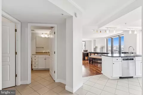 Entry Way - 616 E Street St NW #1114, Washington, DC 20004 photo 2 of 13