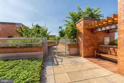 Exterior - 616 E Street St NW #1114, Washington, DC 20004 photo 4 of 5