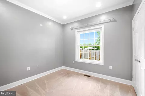 1122 45th St NE, Washington, DC 20019 photo 13