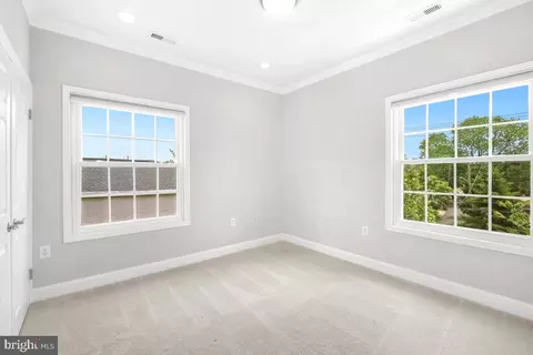 1122 45th St NE, Washington, DC 20019 photo 36